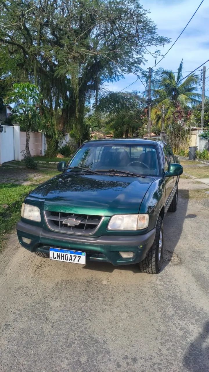 Chevrolet S10 Pick-up Luxe 2.8 4X2 CD TB Int.dies. 2000