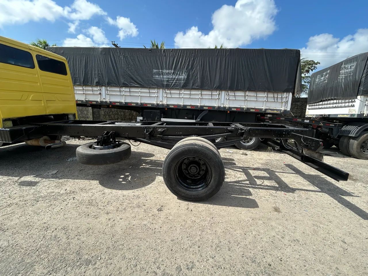 Camihão  M . Benz /L14 18  E ano 1995 - Foto 3