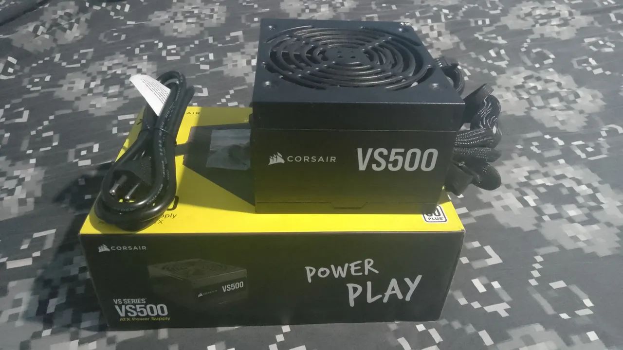 Fonte Corsair VS500 80 Plus white pouco usada
