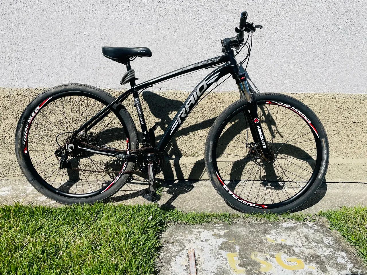 Bicicleta  - Foto 2