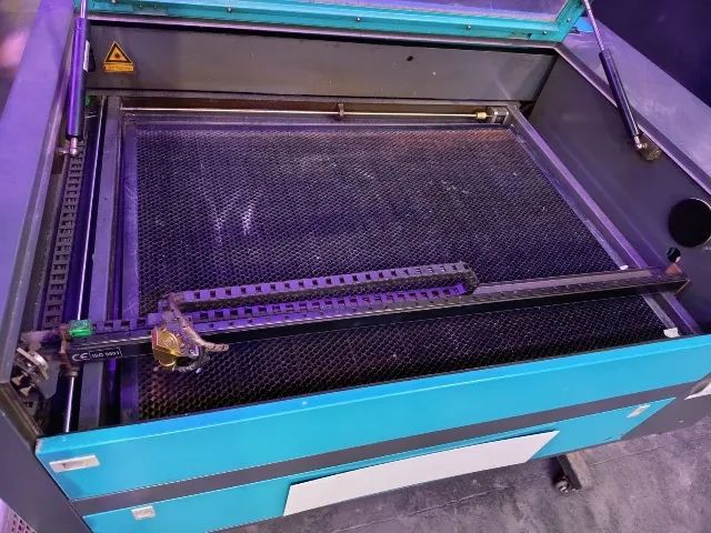 Vendo máquina de corte a lazer  - Foto 3