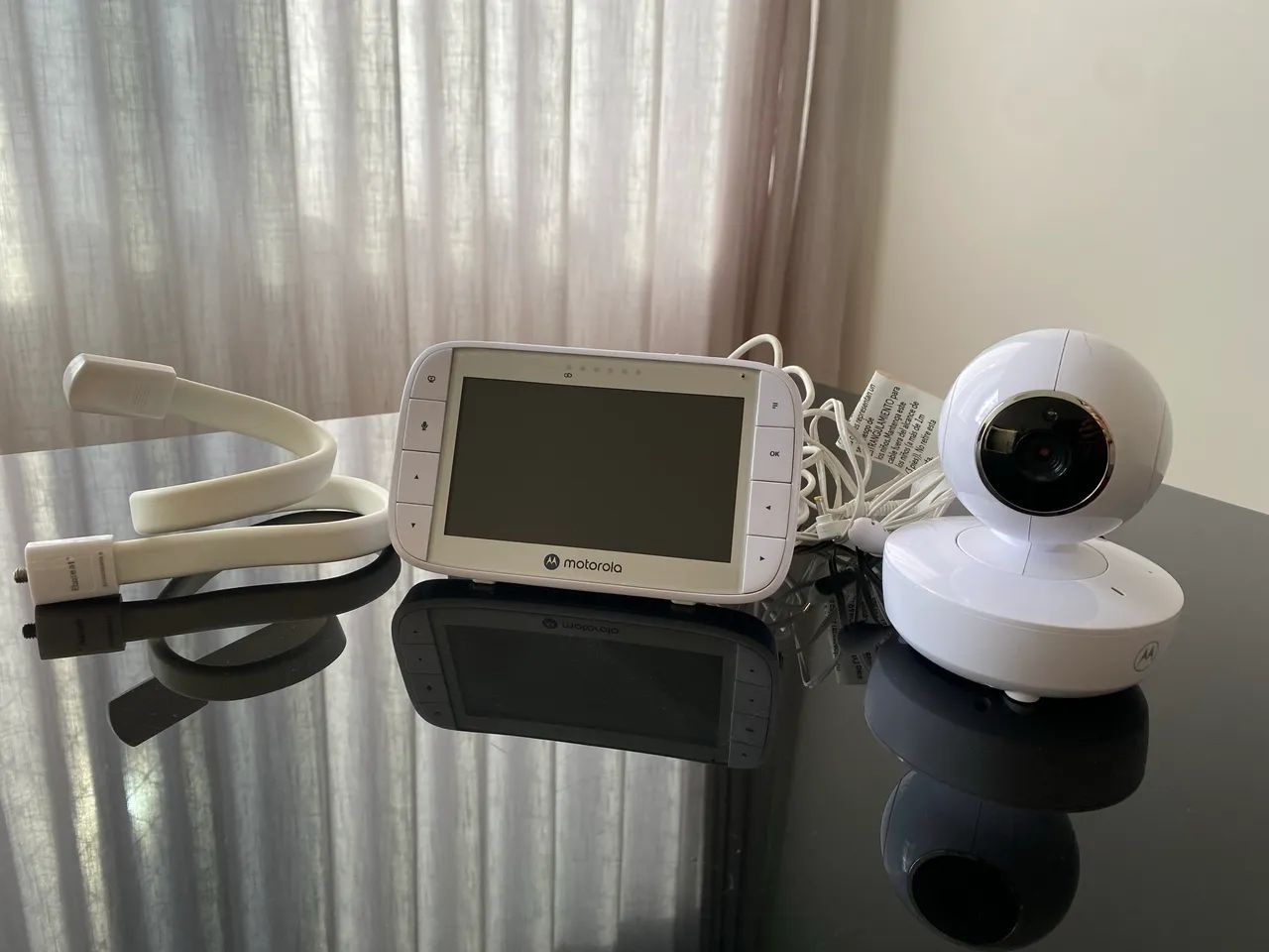 Babá Eletrônica Motorola VM36XLPU - Tela 5 + Câmera Móvel + Wi-Fi