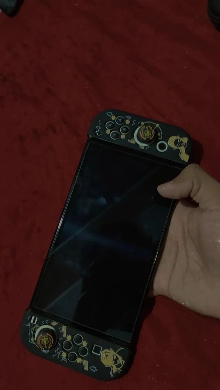 Vendo Nintendo switch OLED desbloqueado  - Foto 2