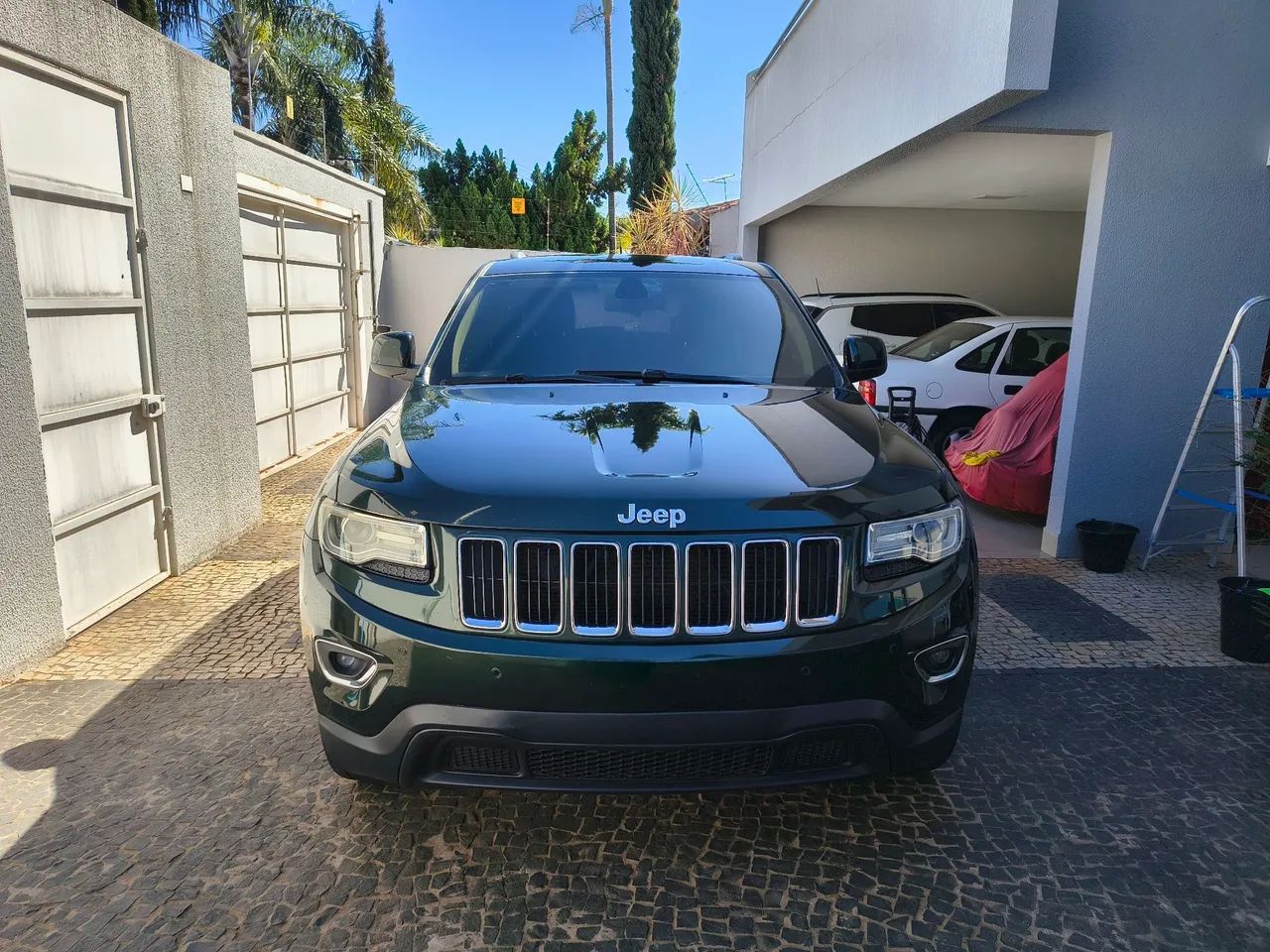 Jeep Grand Cherokee Grand Cherokee Laredo 3.6 4x4 V6 Aut. 2011