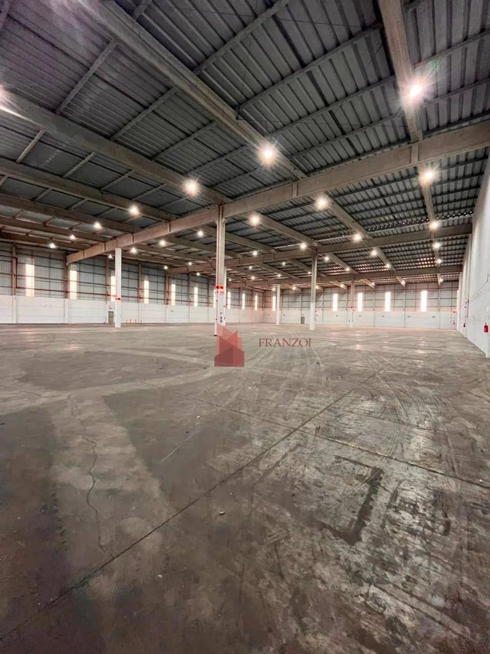 ALUGUEL: ARMAZÉM LOGÍSTICO 12.800 m² em ITAJAÍ/SC - Foto 2