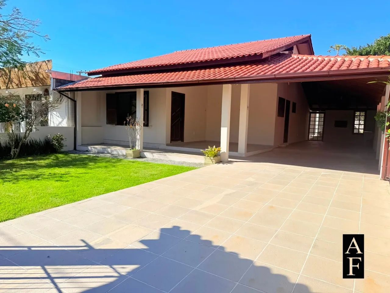 Casa à Venda Praia do Rosa