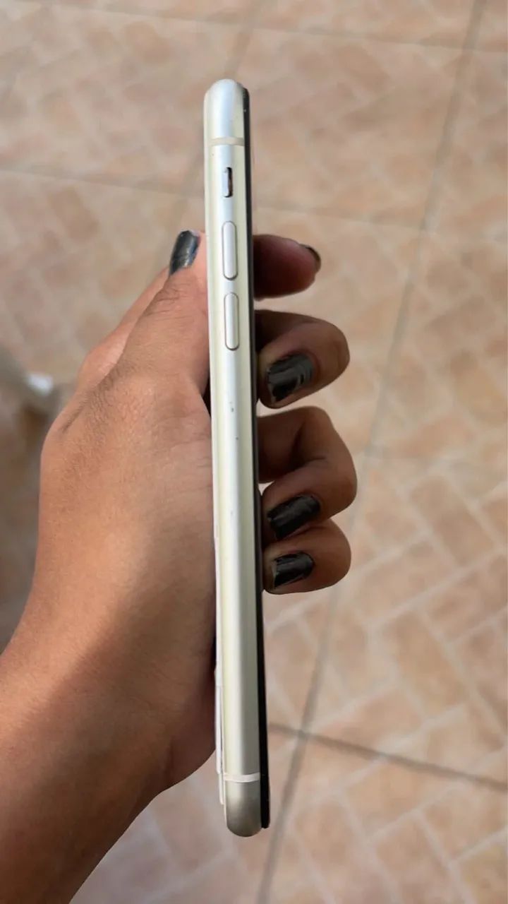 IPHONE 11 - 64GB - Foto 3