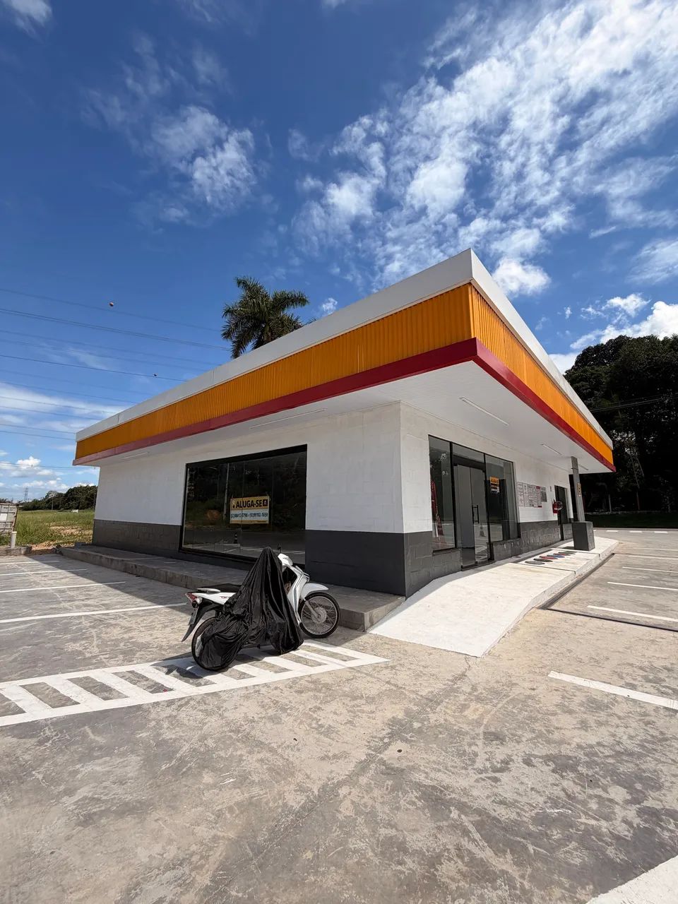 Sala comercial Am010