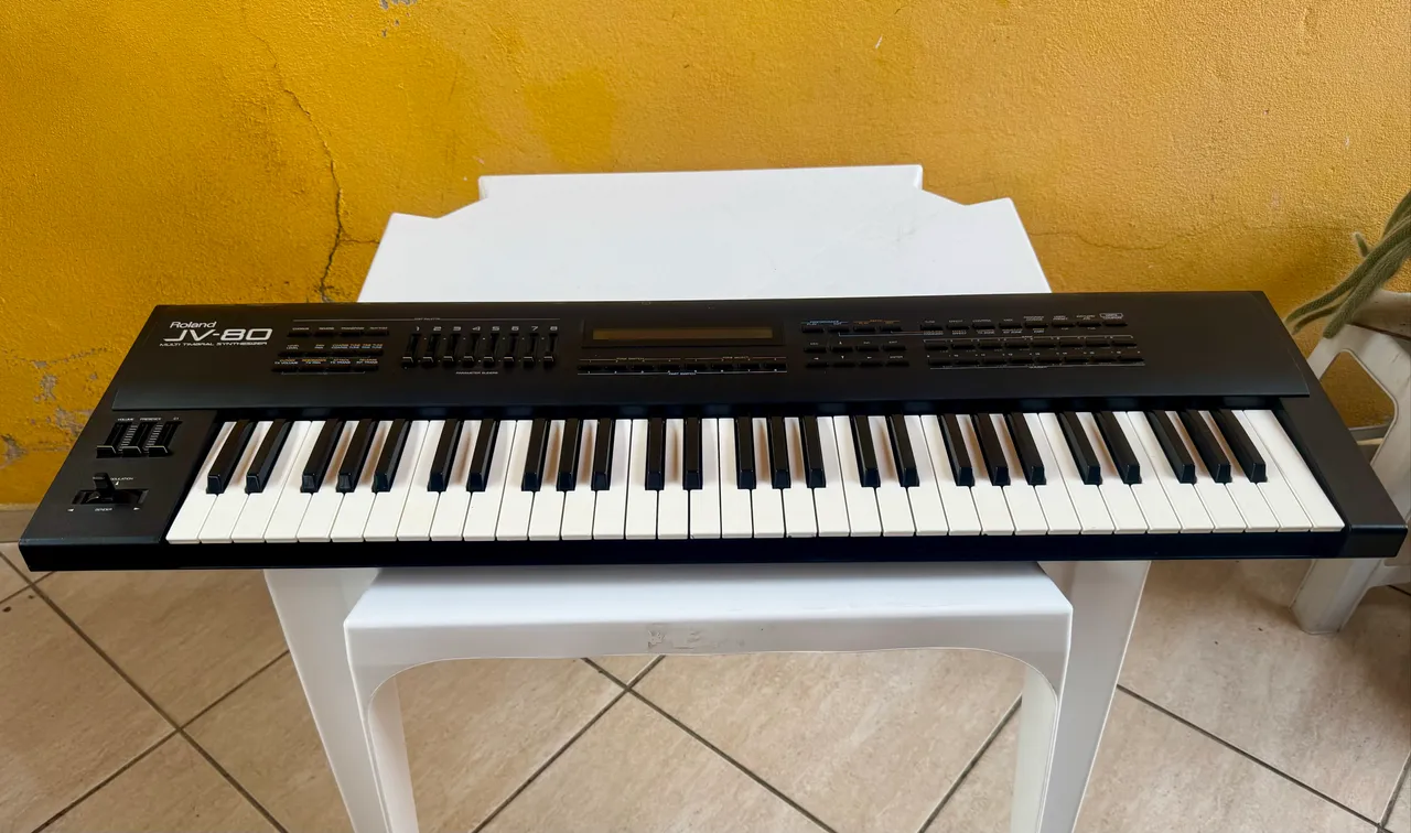 roland jv80