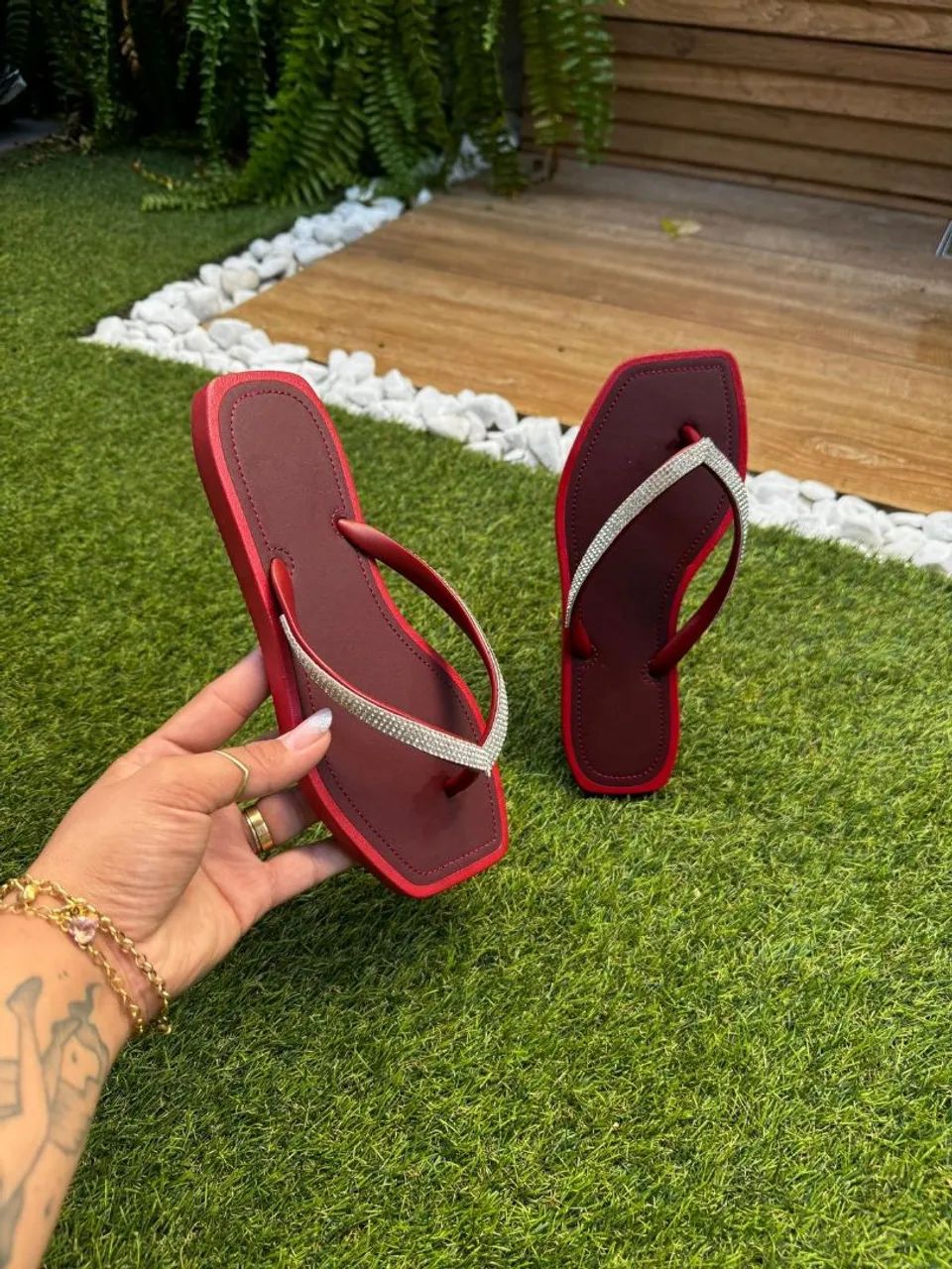 Sandals65104325498369125