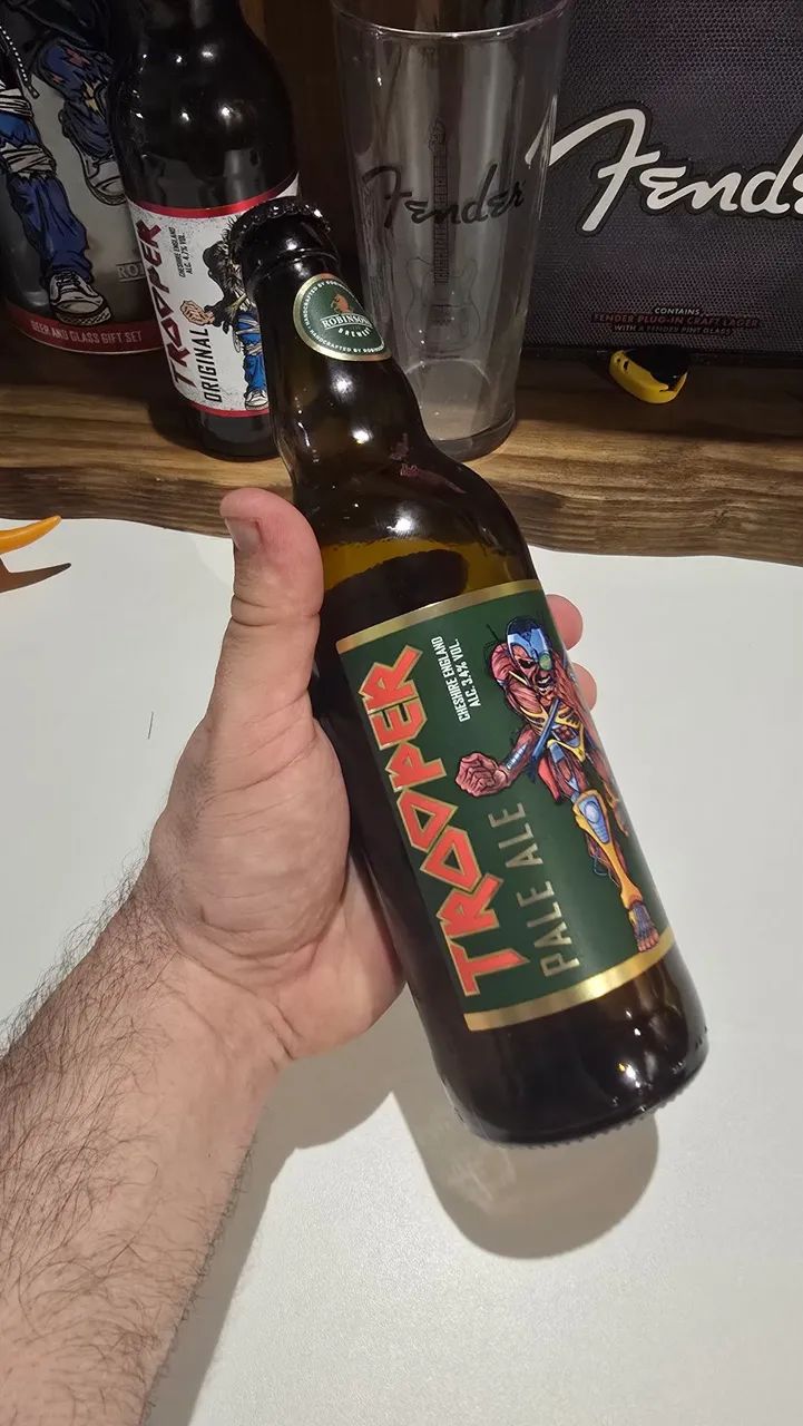 Garrafa de Cerveja Trooper Iron Maiden - Foto 3