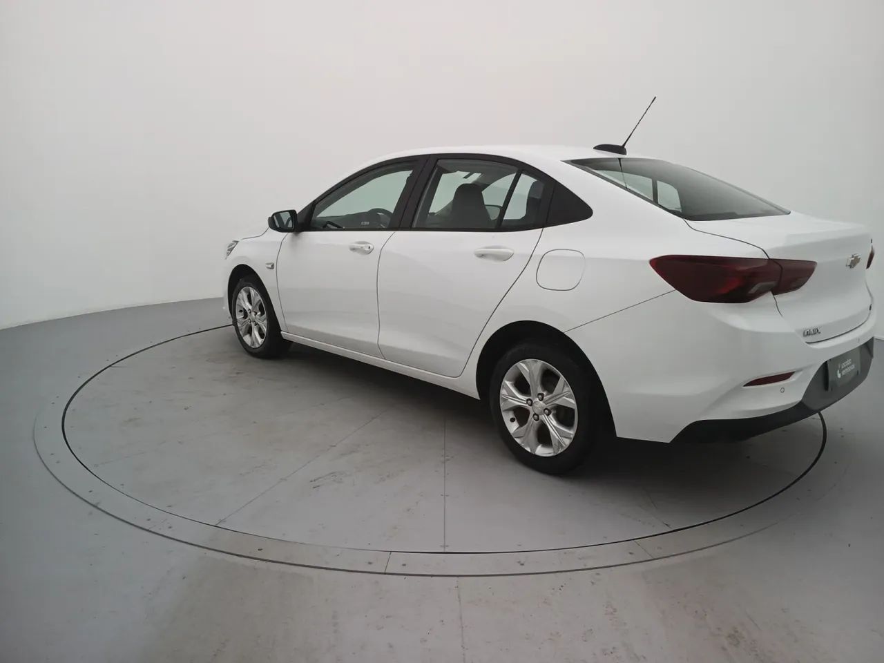 Chevrolet Onix Hatch LTZ 1.0 12V TB Flex Aut. 5P 2025 - Foto 3