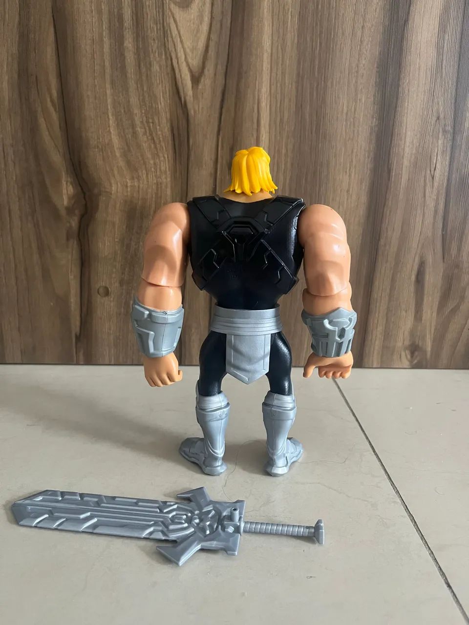 Boneco He Man linha animada Netflix da Mattel - Foto 2