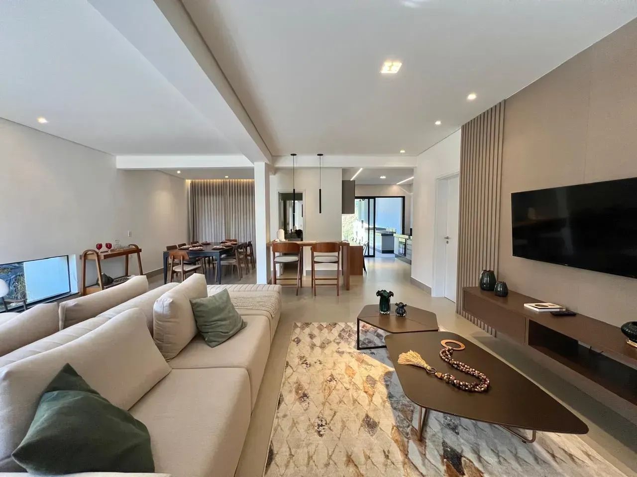 Casa em condomínio mobiliada com 3 quartos e 2 vagas - Foto 4