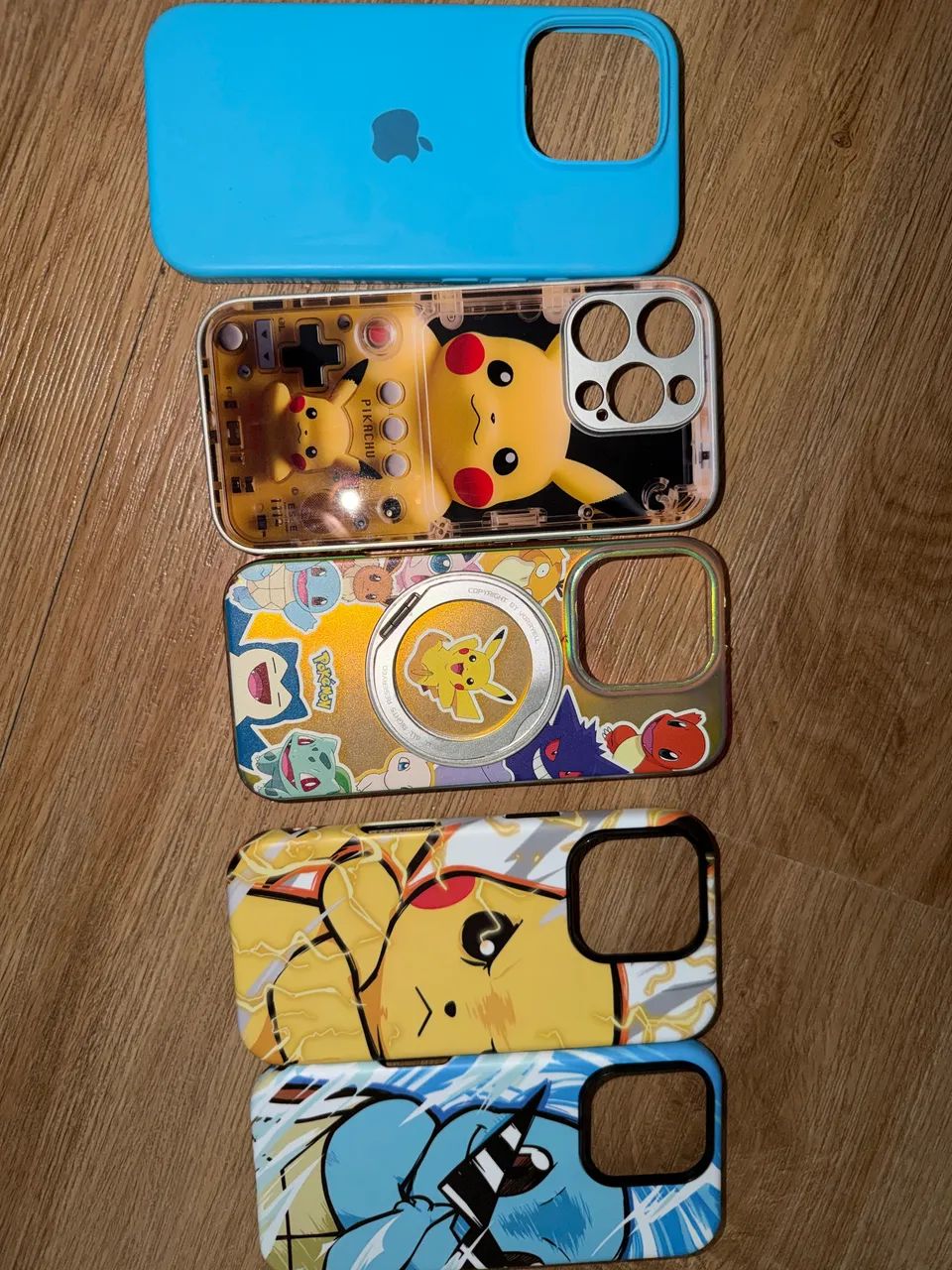 Kit 5 Capa pokemon iphone 16 pro  - Foto 3