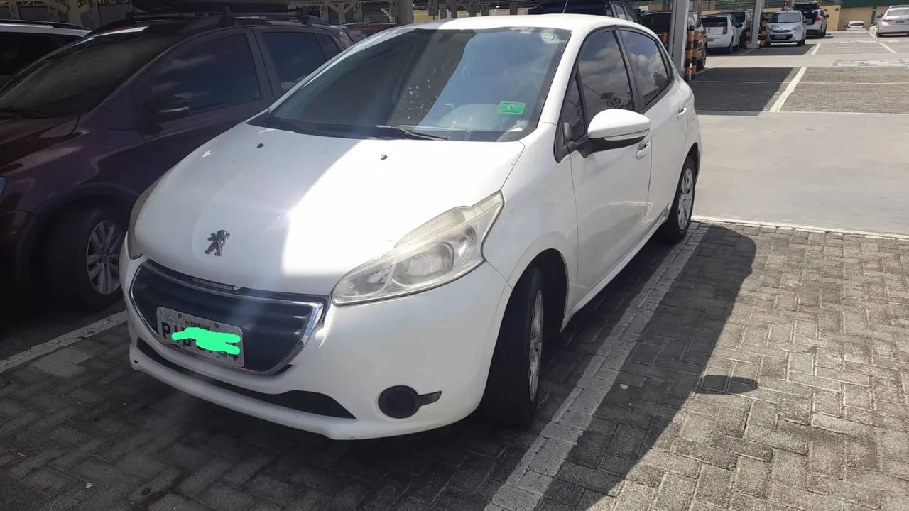 Peugeot 208 2015