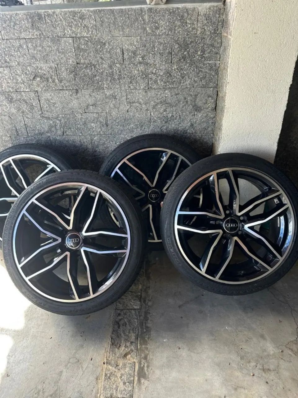 Rodas Aro 18 - Audi - RS6 Avant - Foto 10
