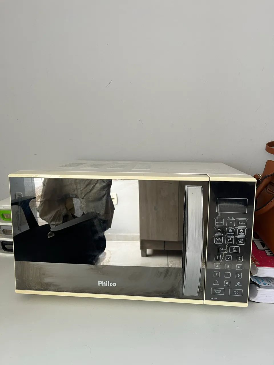 Microondas Philco 21L