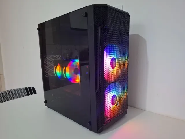 PC Gamer Intel i3 8100 + GTX1060 Gigabyte + SSD 256GB + 16GB Ram