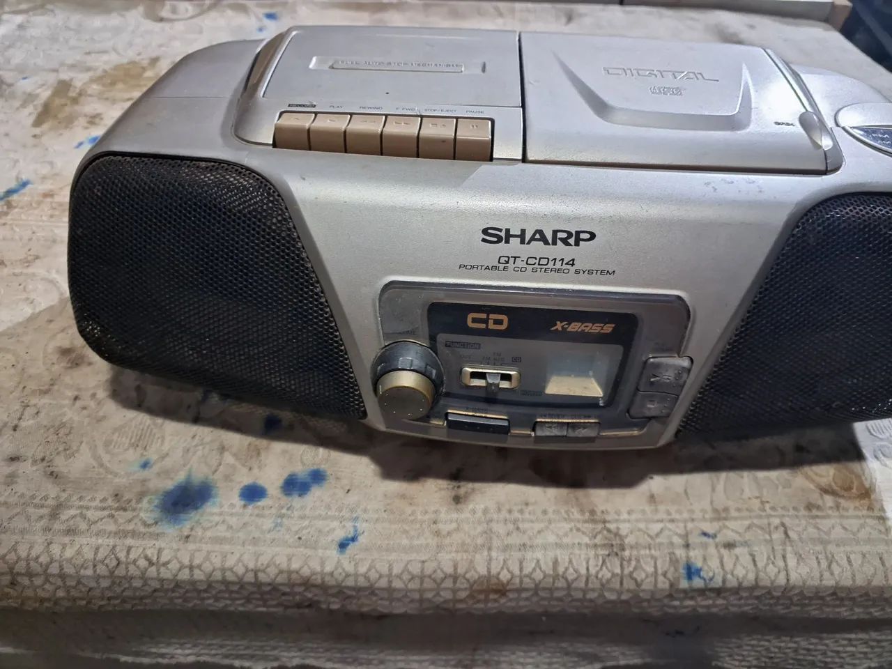 radio sharp .so funciona o rádio e o toca fitas  - Foto 3