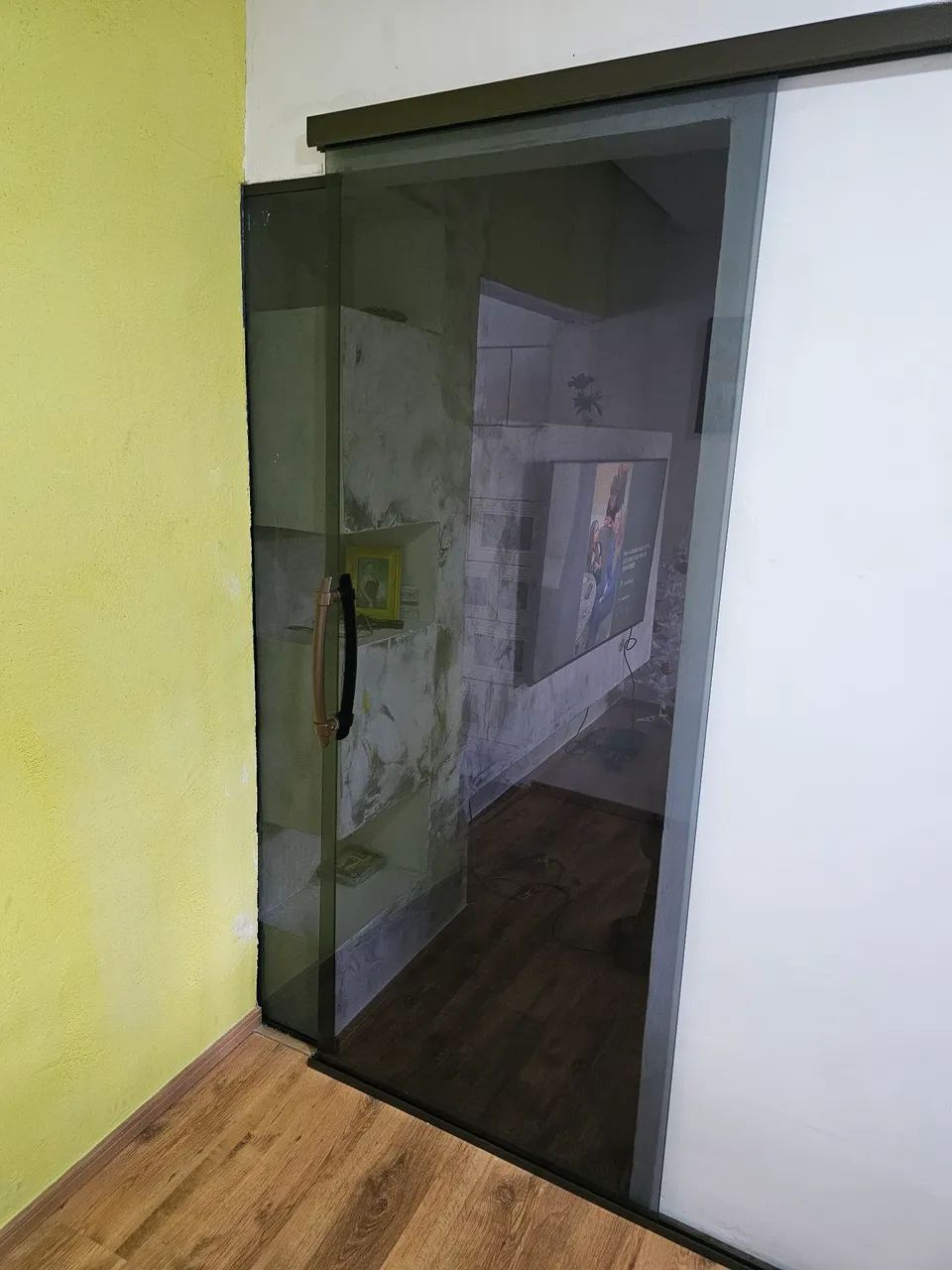 Porta de vidro temperado [com instalação inclusa] - Foto 3