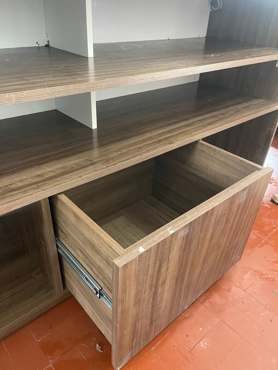 Cômoda aberta  - Foto 2