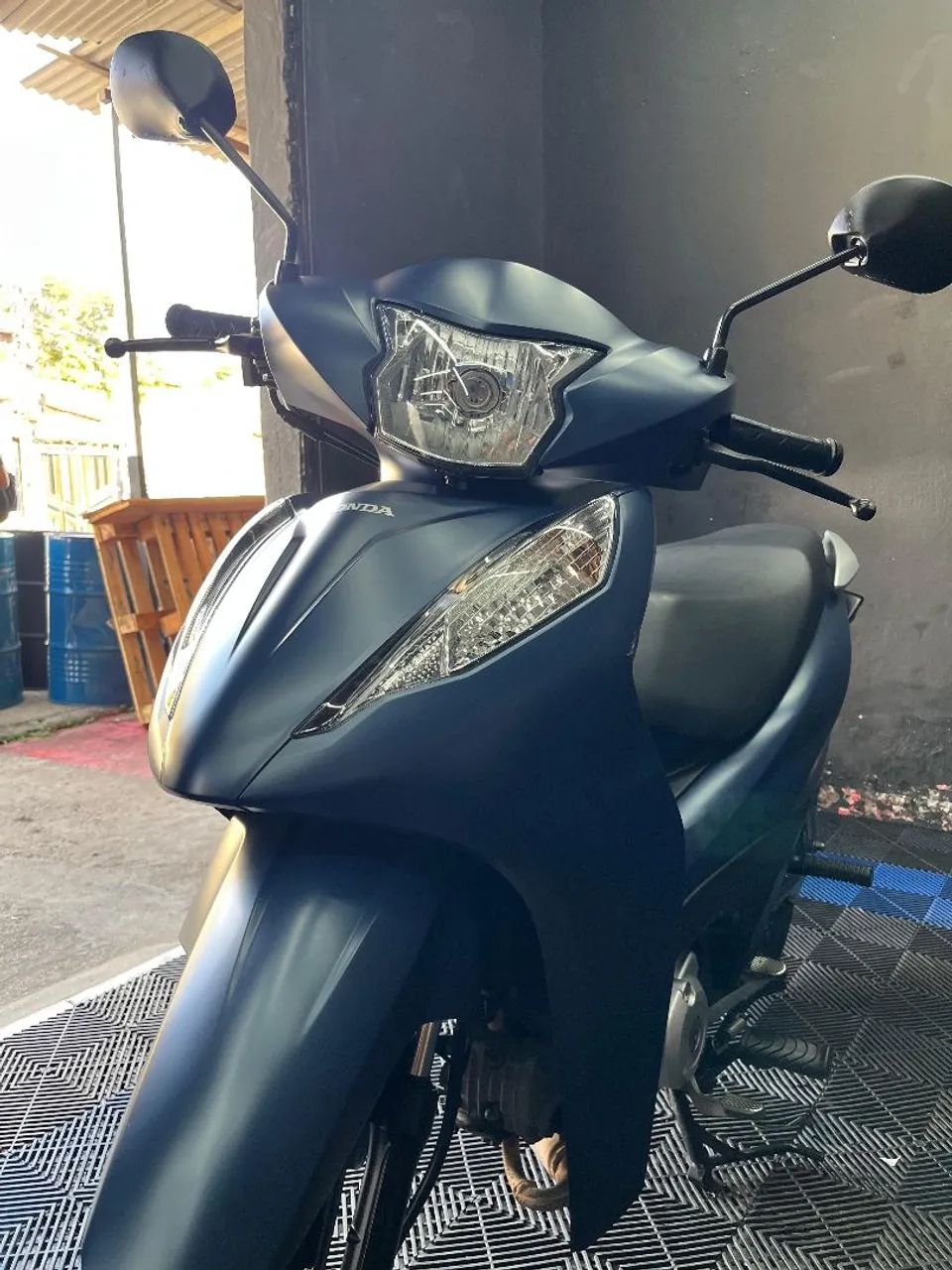 Biz EX 125