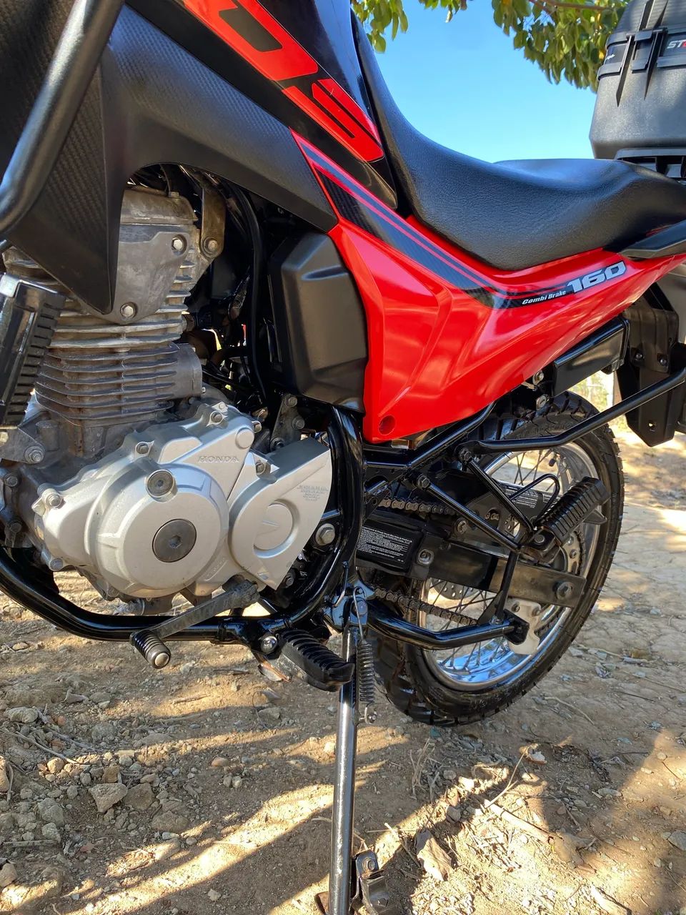 BROS 160 2018, muito nova com acessórios. - Foto 2
