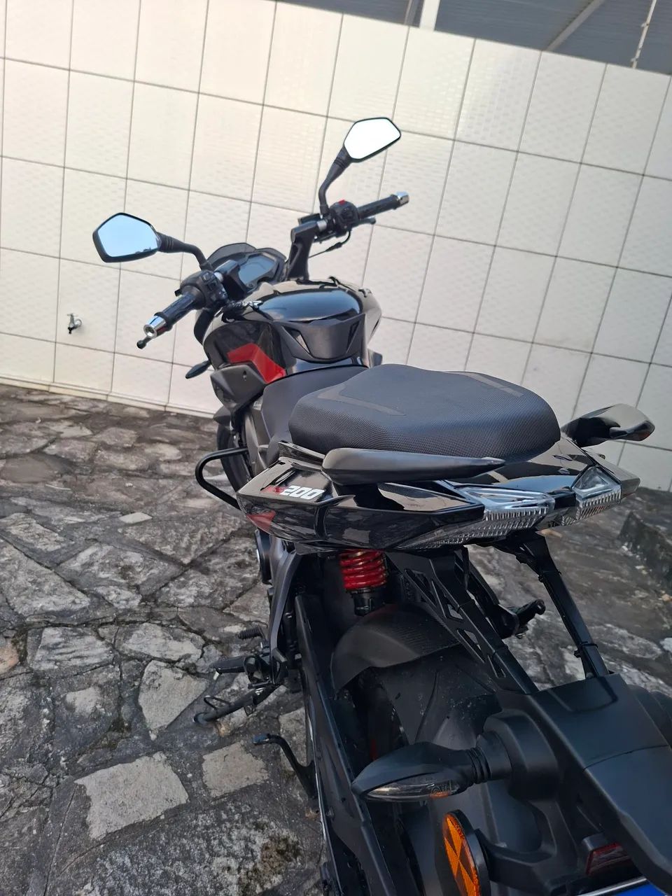 Bajaj Dominar NS200  - Foto 4
