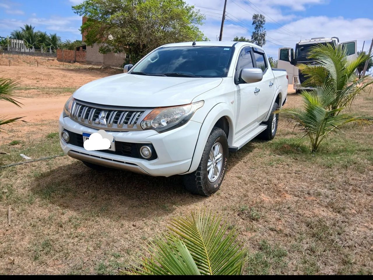 Mitsubishi L200 L200 Tri. Outd. GLX 2.4 CD 4x4 Die. Mec. 2022