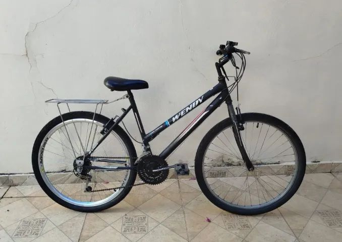 Bicicleta Wendy preta aro 26 usada