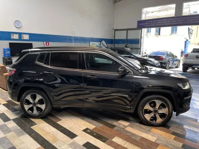Jeep Compass Longitude 2.0 4X2 Flex 16V Aut. 2018 - Foto 4