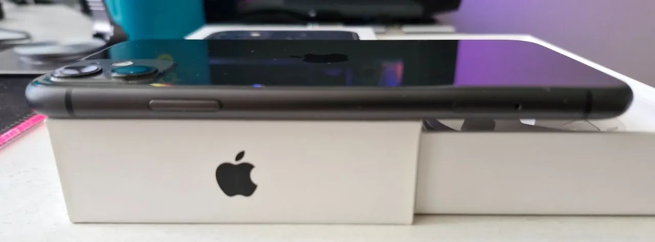 iPhone 11 64GB preto em ótimo estado - Foto 4