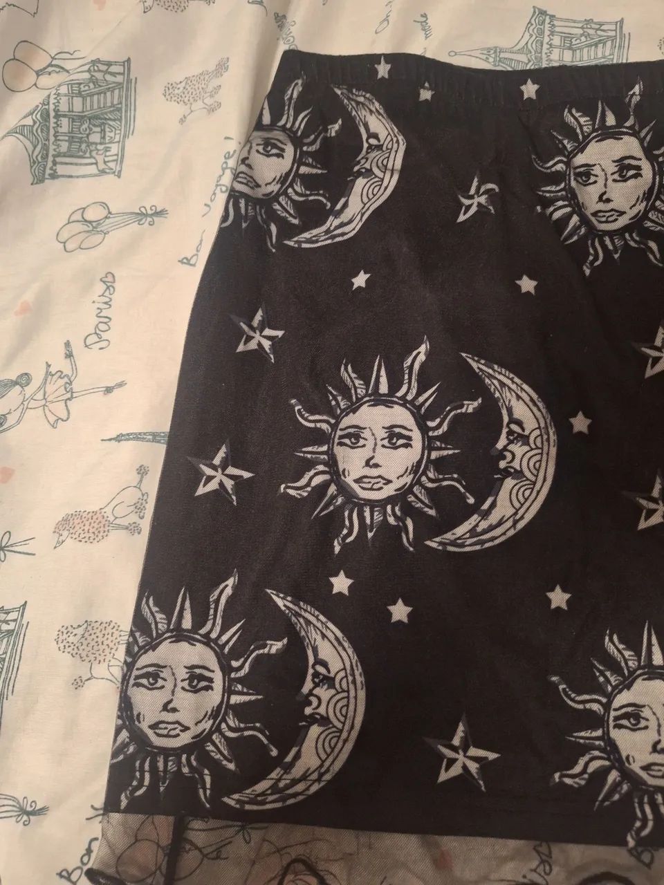 Saia preta de lua shein - Foto 2