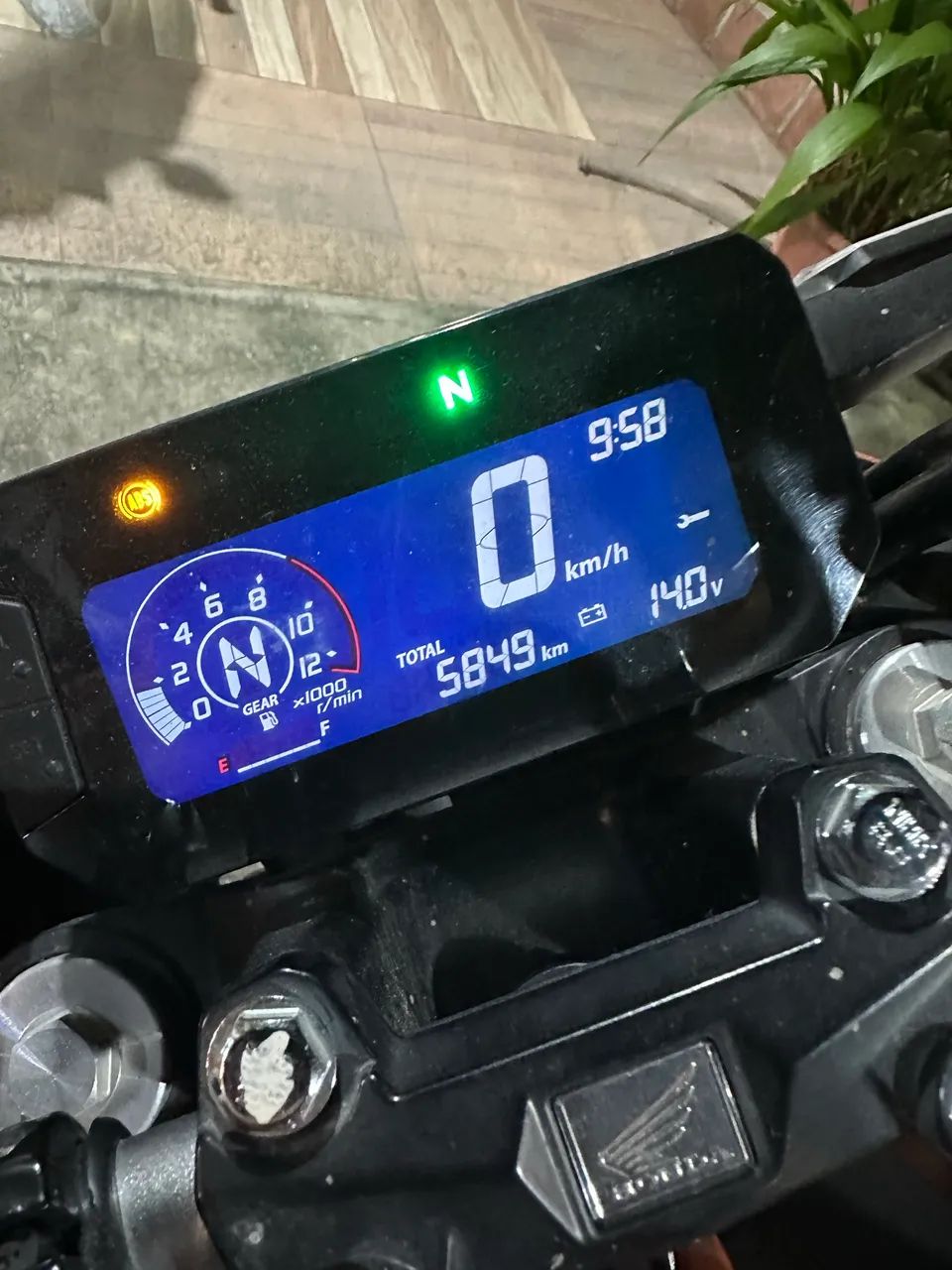 CB 300F Twister 2023 - Foto 2