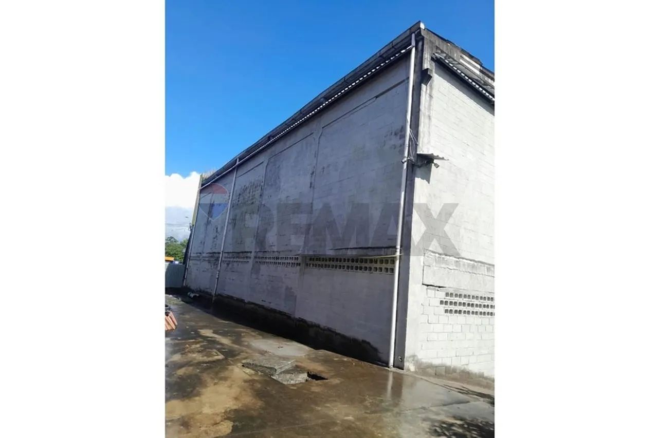 Galpão Comercial: Locação Imperdível em PE! - Foto 2