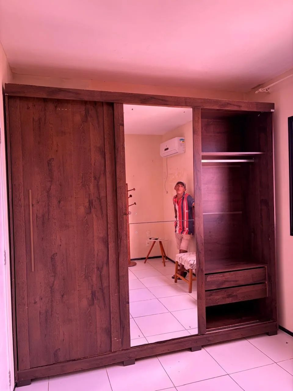 Vendo Guarda-roupa 