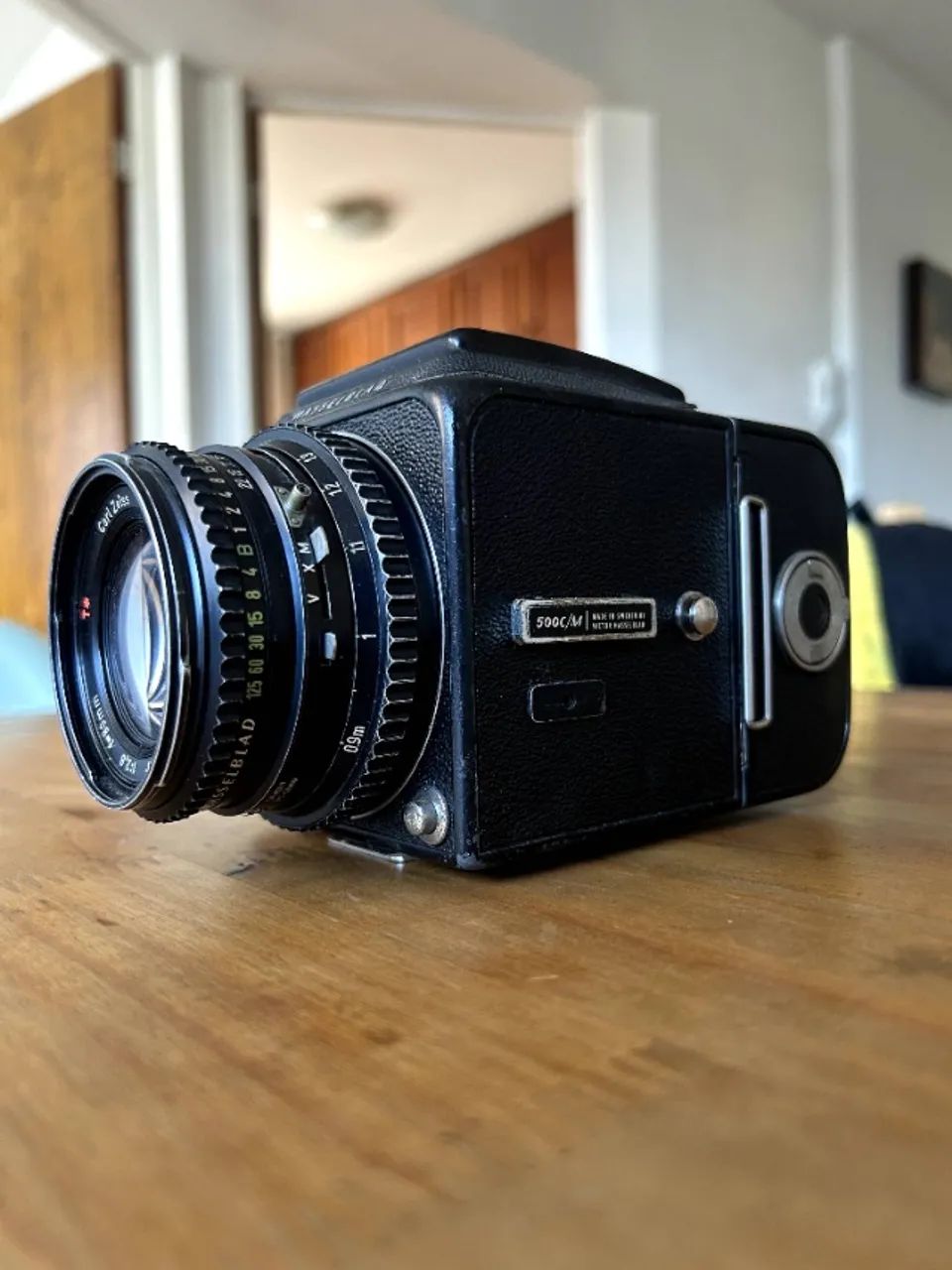Camera analógica HASSELBLAD 500CM + PLANAR 80mm F2.8 - Câmeras e