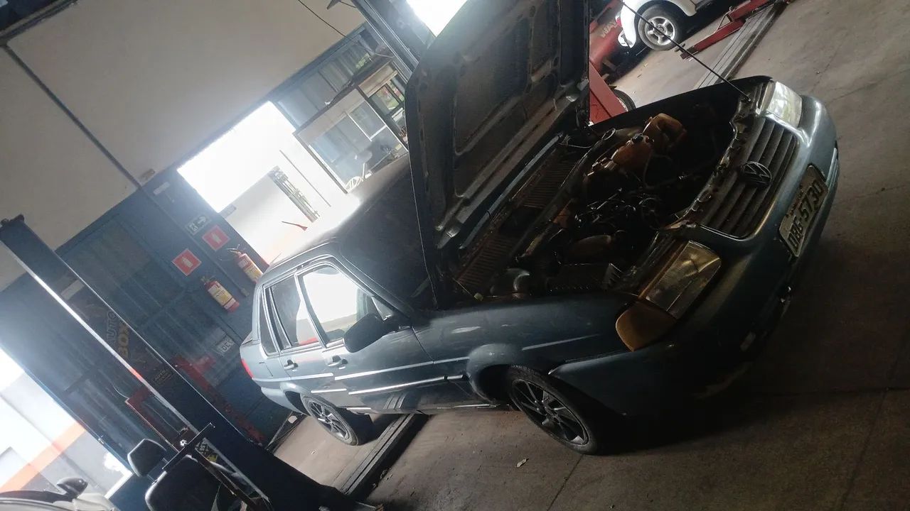Volkswagen Santana 2.0 MI 2P E 4P 2000 - Foto 4