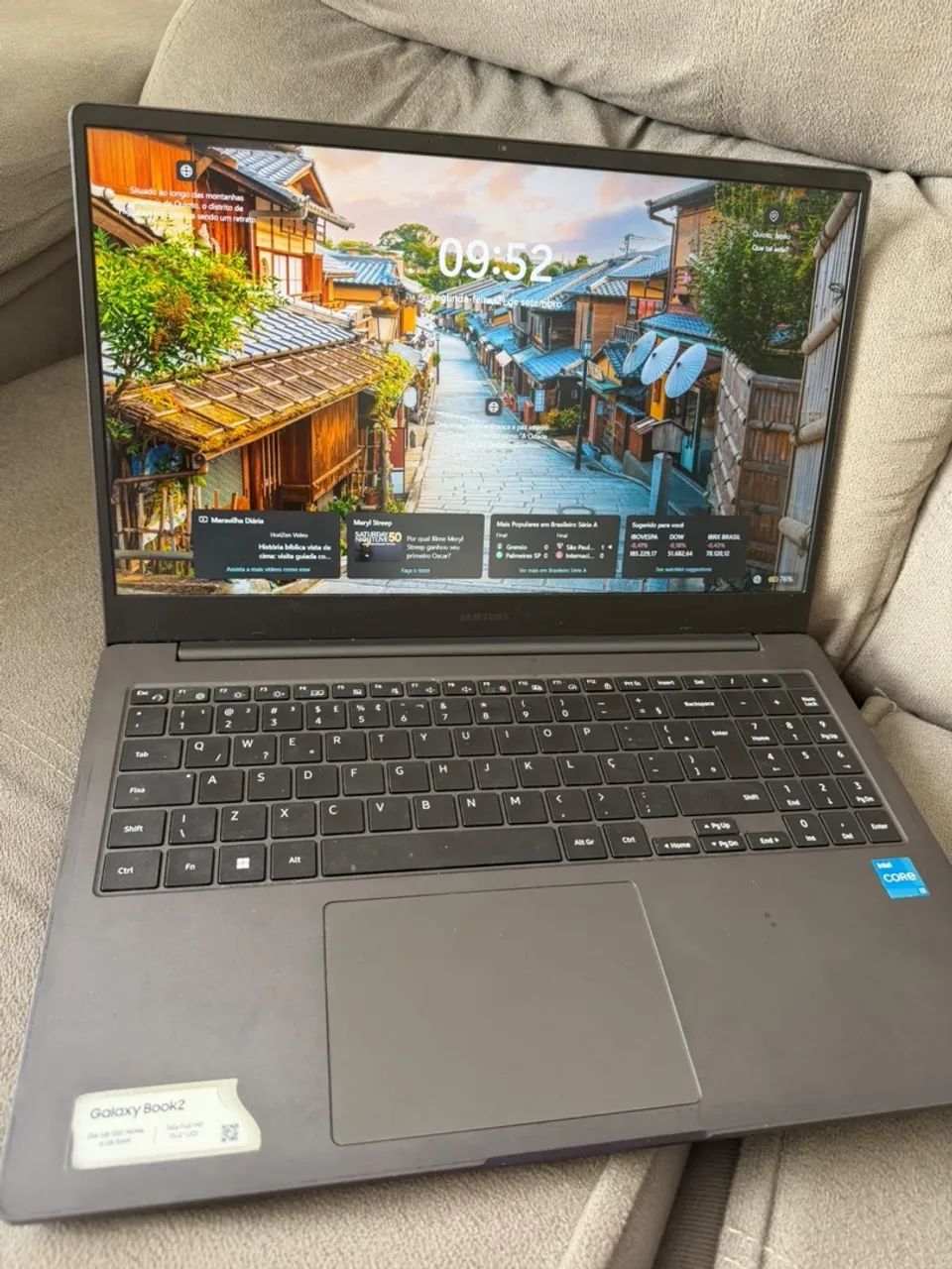 Notebook da marca Samsung à venda