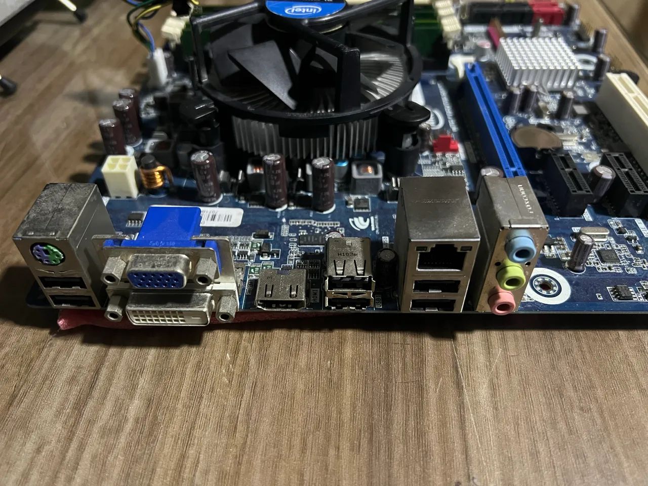 Kit Intel DH61BE + Core i3 + 8GB RAM + Espelho Original - Foto 3