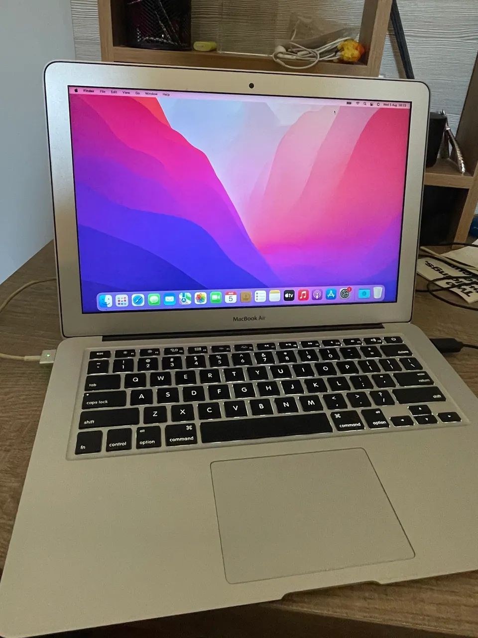 Apple Macbook Air 13 2017/18 SSD 256gb 8GB RAM - Core i5 