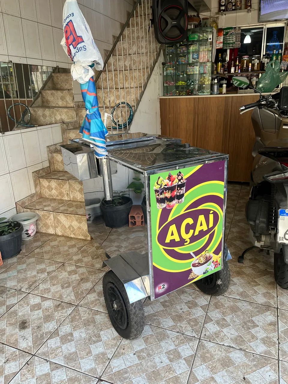 Carrinho de acai e sorvetes  - Foto 3