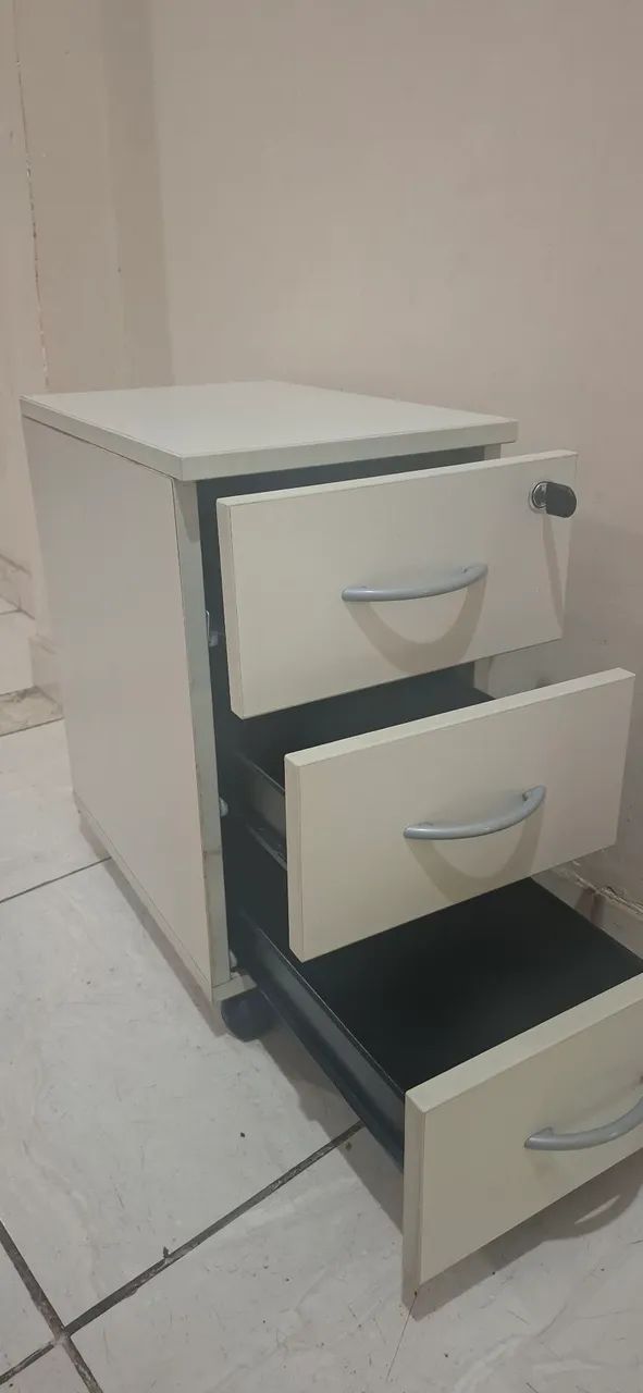Criado mudo  - Foto 3