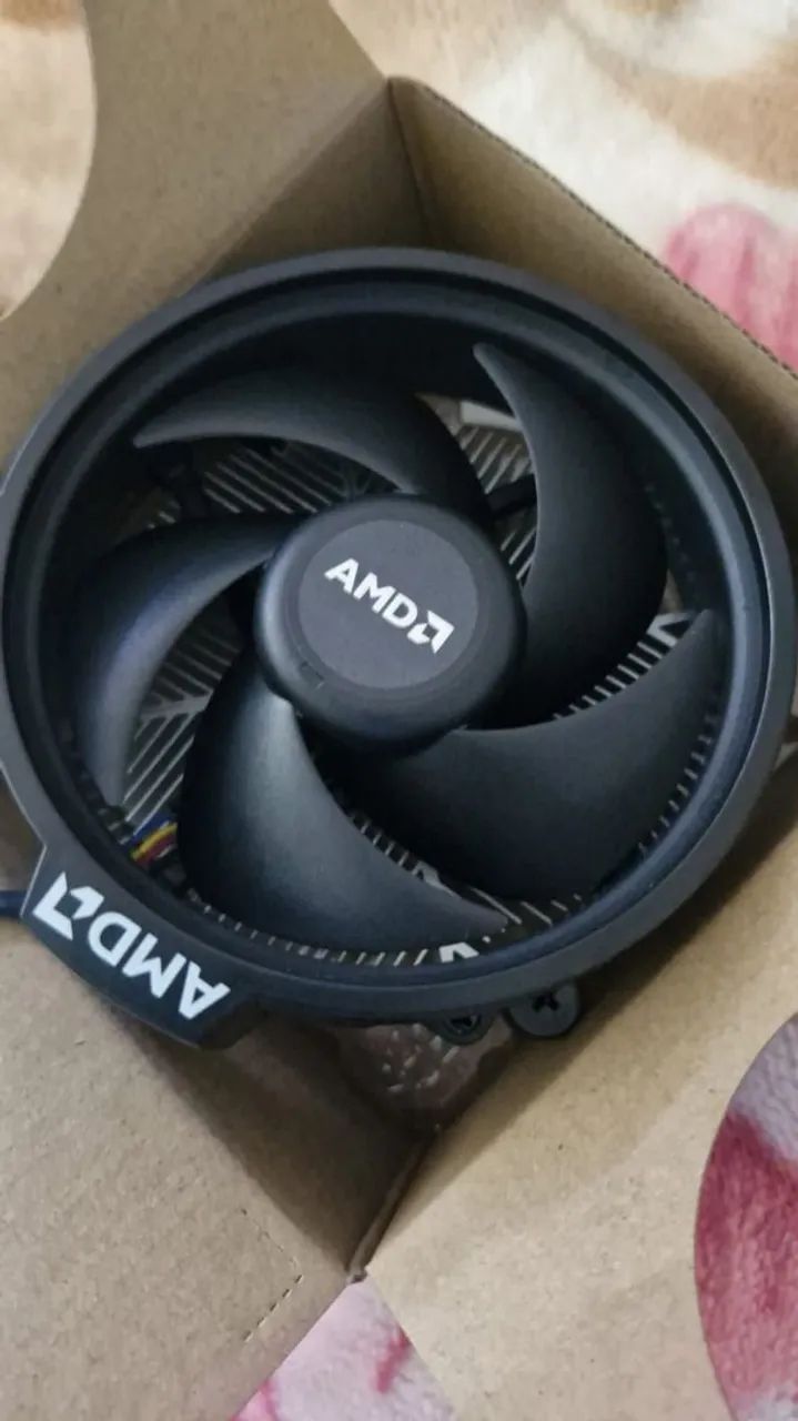 Cooler box amd - Foto 2