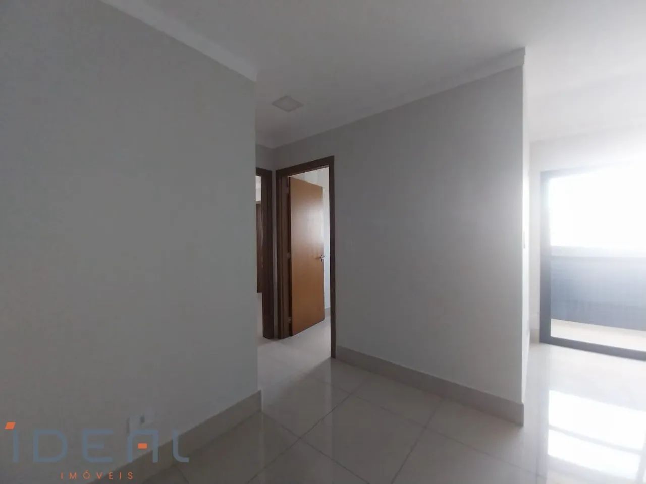 Excelnte apartamento a venda no Edifício Residencial HELENA MOSER, próximo à UEM, Zona 07  - Foto 5