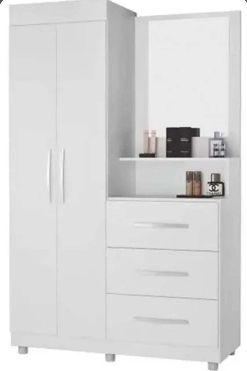 Cômoda/Roupeiro com 3 gavetas e 2 portas