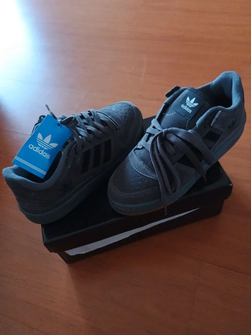 Tênis adidas Forum Low Clássico 