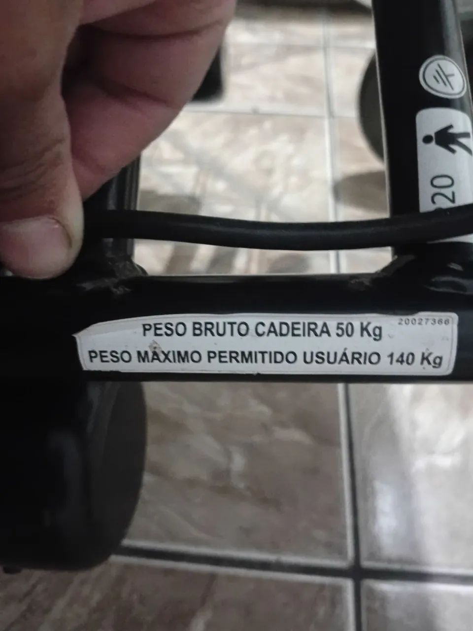 Cadeira de rodas motorizada  - Foto 5