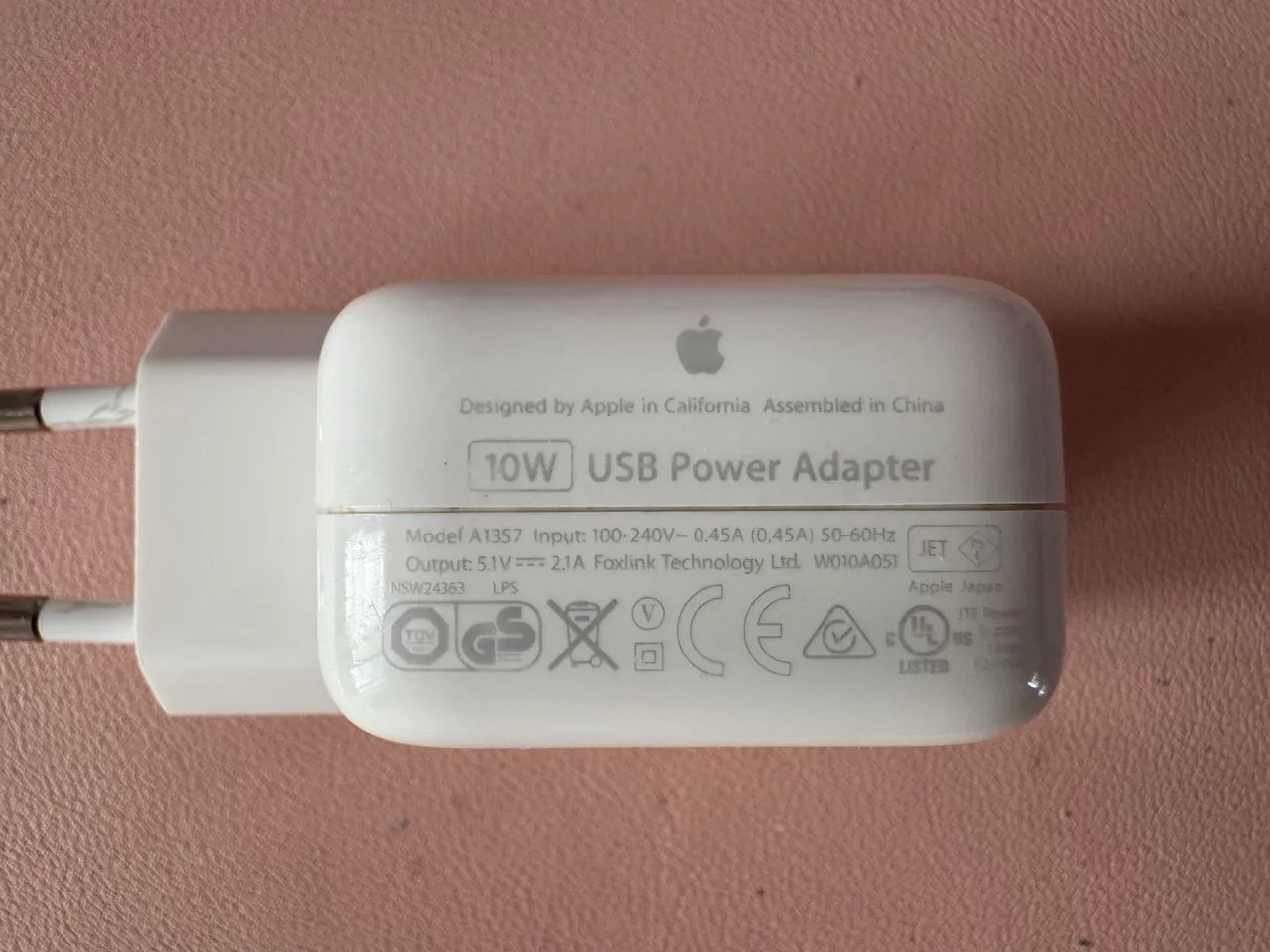 Carregador apple usb 10w Model A1357